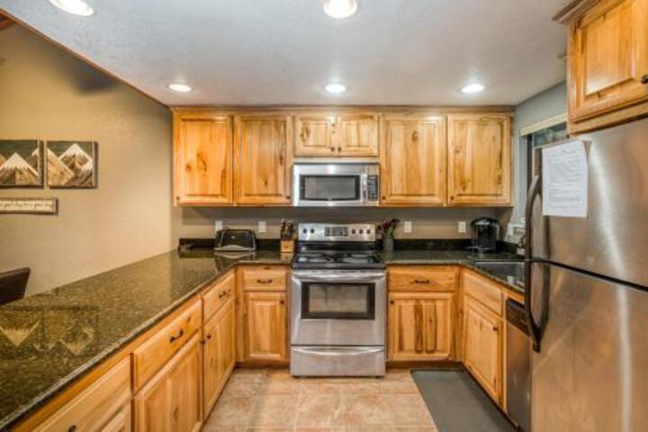 Hidden Haven Condominium - thumb 4