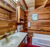 McCall Cozy Cabin - China Accommodation