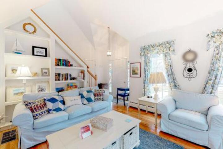 White Picket - thumb 2