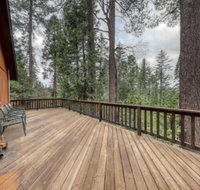 Yogis Cabin - China Accommodation
