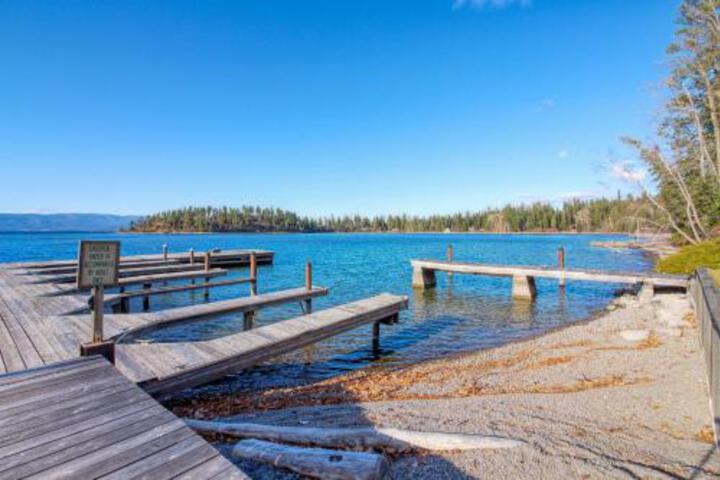 Many Springs Lakefront Condos - thumb 0