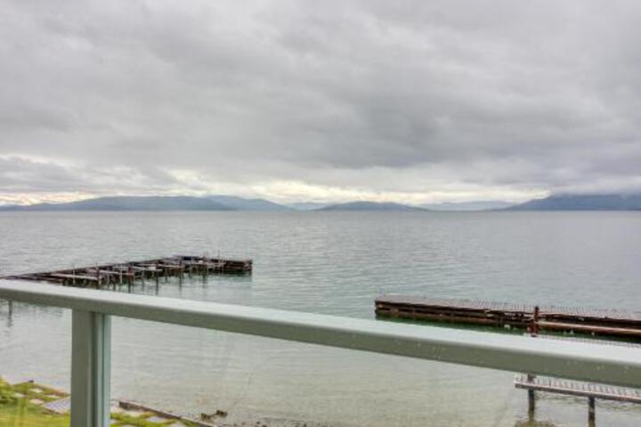 Many Springs Lakefront Condos - thumb 5