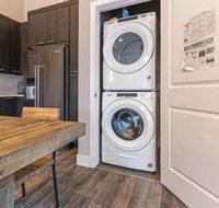 Modern Mountain Chalet - Tourism Bookings