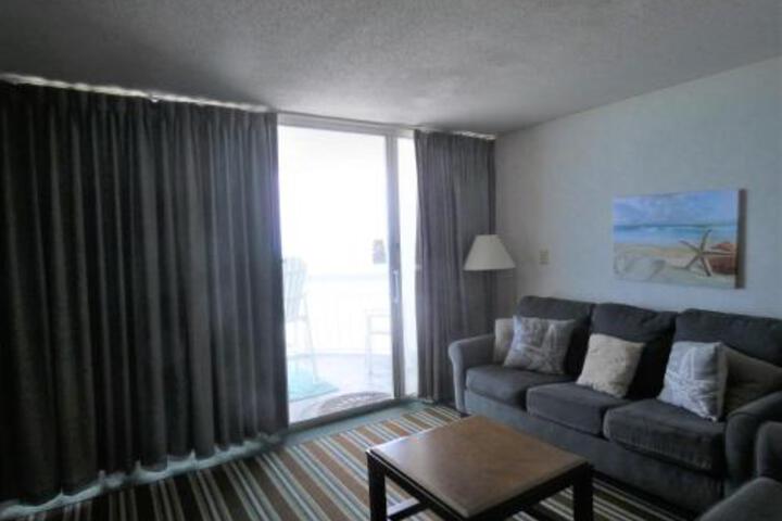 0607 Condo - thumb 7