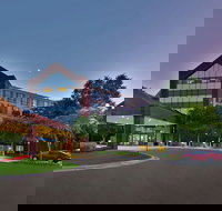 Embassy Suites by Hilton Auburn Hills - USA Accommodation