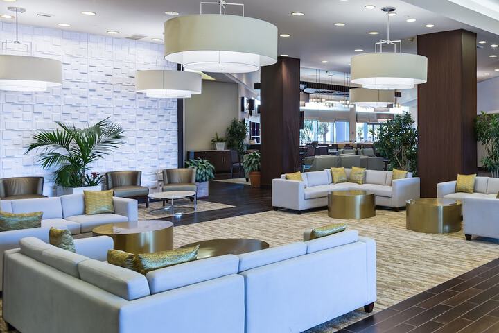 Hilton Melbourne, FL - thumb 4