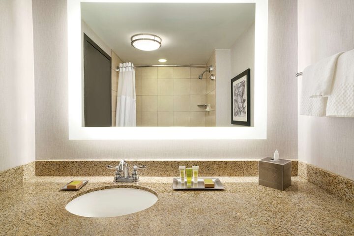 Hilton Melbourne, FL - thumb 7