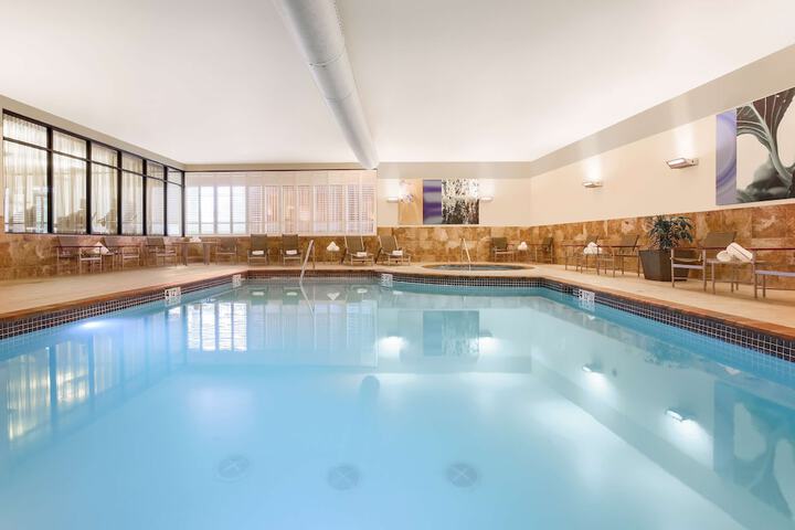 Hilton Promenade At Branson Landing - thumb 5