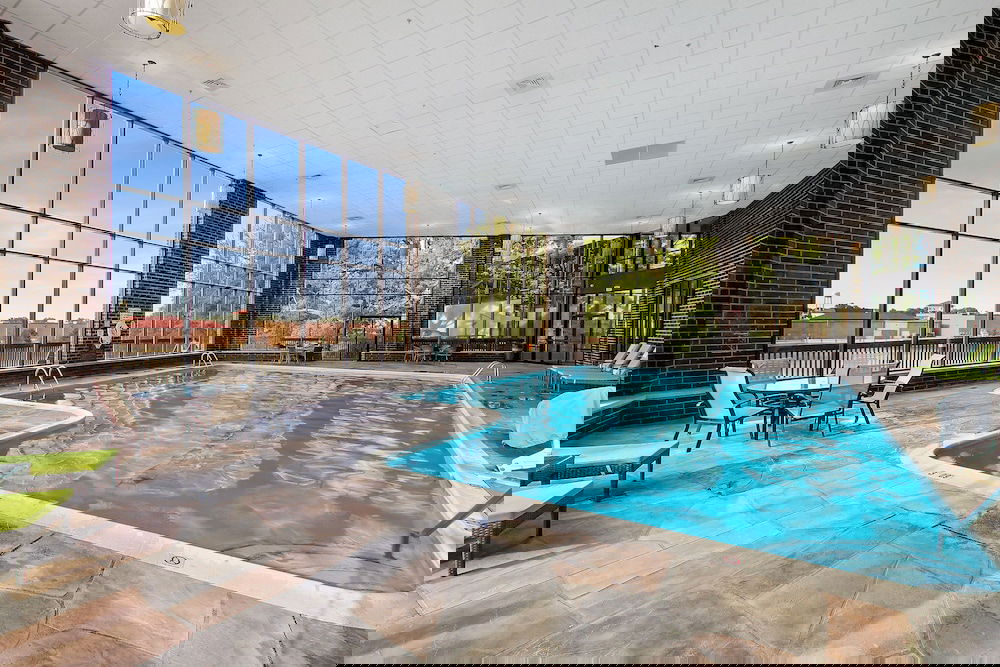 Holiday Inn Chicago Nw Crystal Lk Conv Ctr, An IHG Hotel - thumb 2