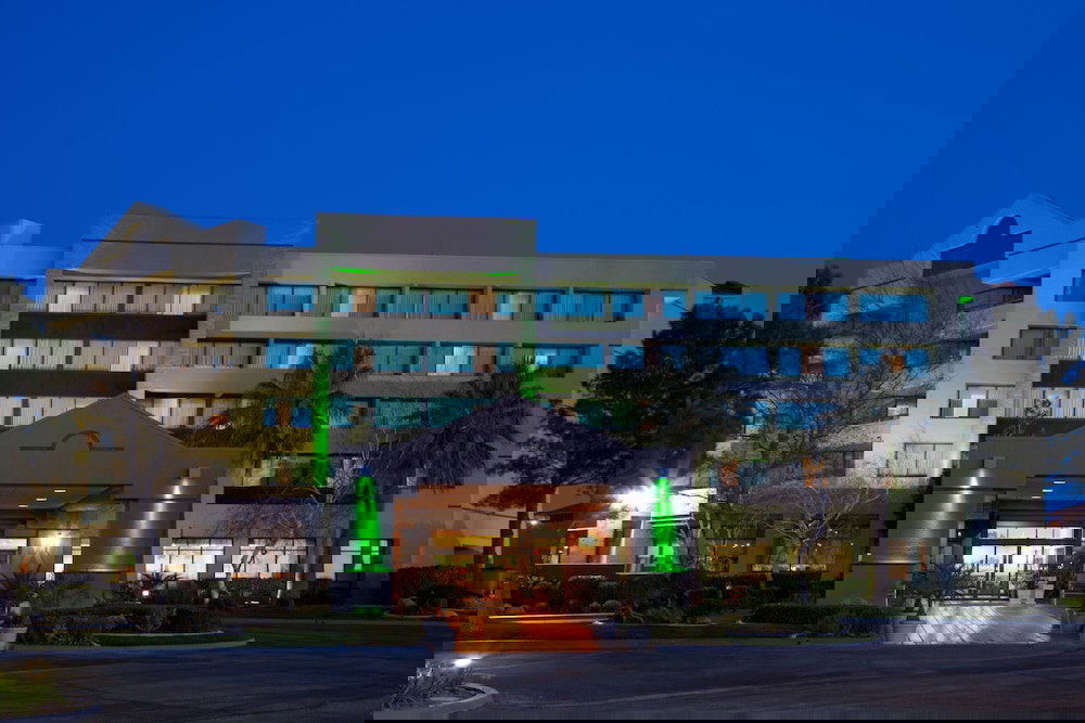 Holiday Inn Palmdale-Lancaster, An IHG Hotel - thumb 1