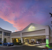 Holiday Inn Seattle-Issaquah - Tourism Bookings