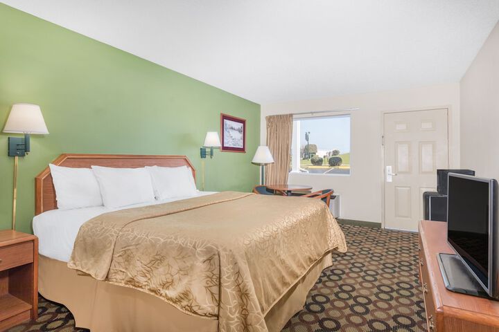 Rodeway Inn - thumb 7