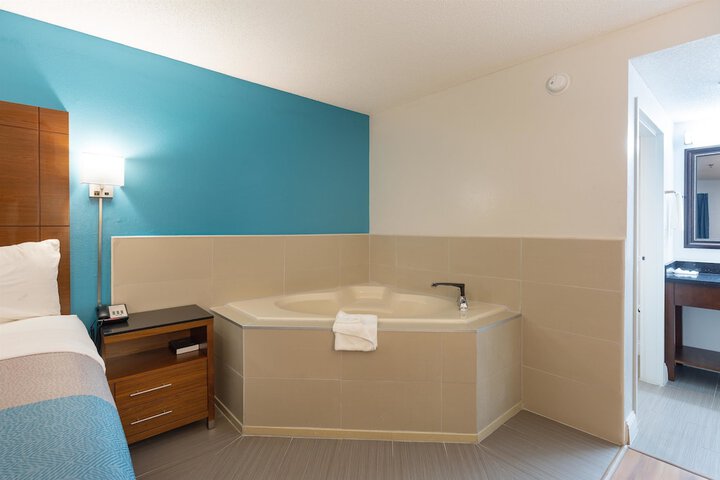 Motel 6 Albany, GA - thumb 7