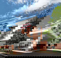 Hampton Inn  Suites Annapolis - Tourism Bookings