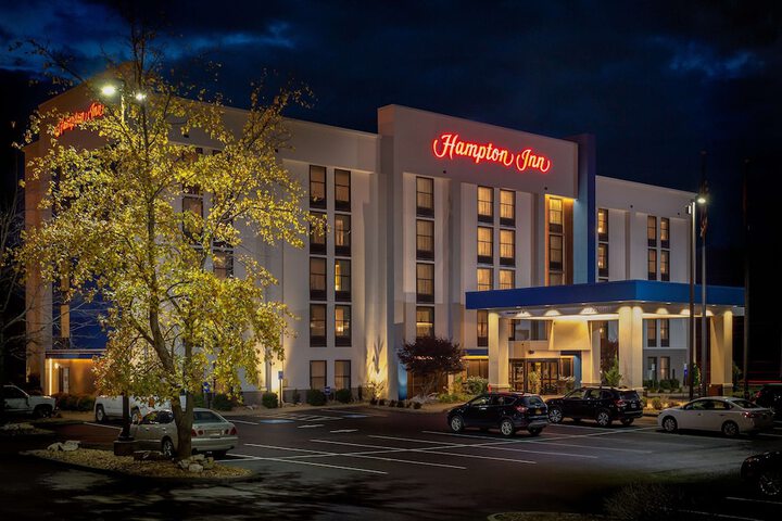 Hampton Inn Bristol - thumb 1