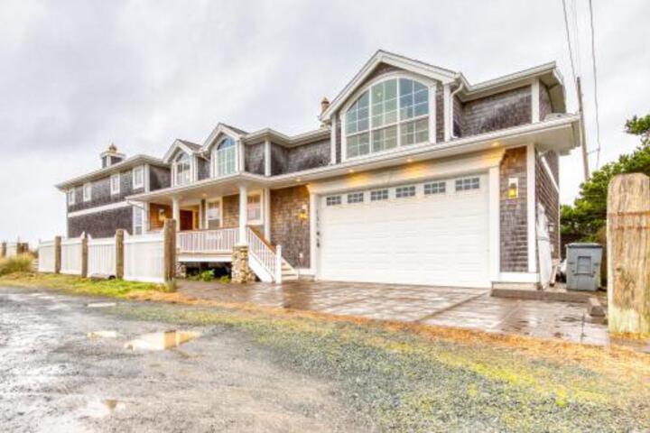 Rockaway Beach Oceanfront Wonder - thumb 6