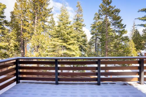 North Shore West Shore Hideaway - thumb 2