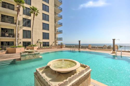 Alluring Panama City Beach Studio Condo W / Balcony - thumb 0