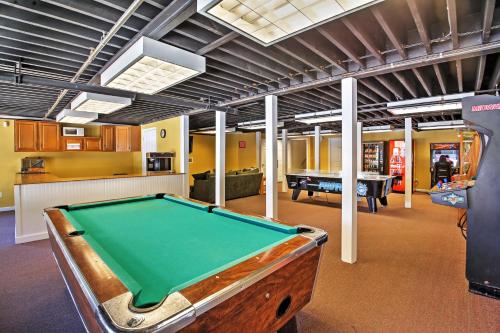 Wells Beach Cottage With Pool Access 1 Mi To Coast! - thumb 6