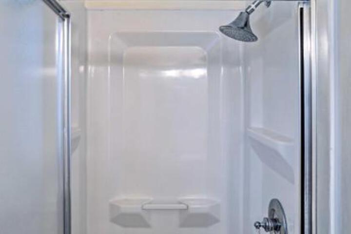 Charming Bay City House W / Deck Walk To Lake Huron - thumb 0