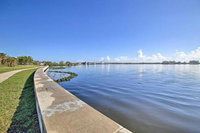 Charming 2BR Lake Worth Condo Steps from the Water