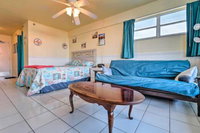 Oceanfront Daytona Beach Club Studio w / Pool Access
