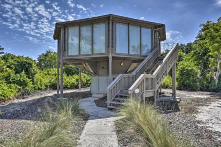 A Little Taste Of Paris Treehouse On Lake Marion - thumb 6