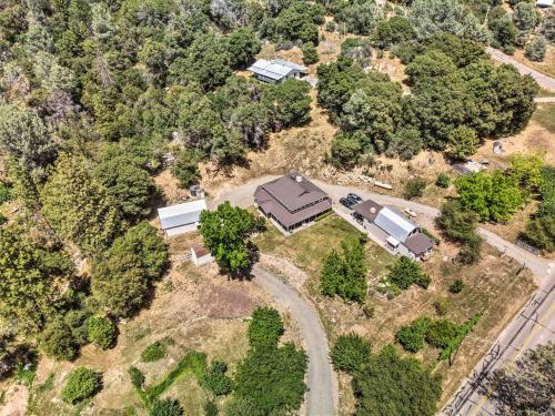 NEW! Restored Original Stagecoach Stop In Mariposa - thumb 4