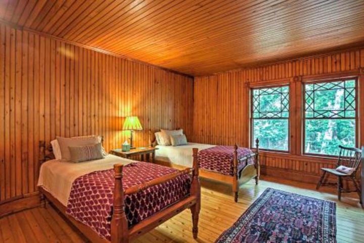 Restored Historic Lakefront Home W / Panoramic Views - thumb 6