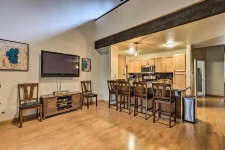 Kings Beach Condo W / 2 Decks Mins To Lake Tahoe! - thumb 5