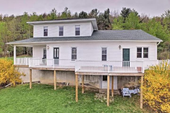12 Acre Lawrenceville Apt W / Deck By Gaming Lands! - thumb 6