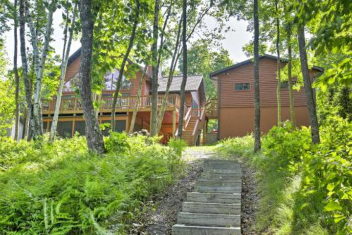 Cabin W / Dock On Lake Chetac 30 Mins To Hayward! - thumb 4