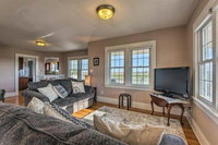 Windsor Home Scenic Views 20 Min to Ft. Collins