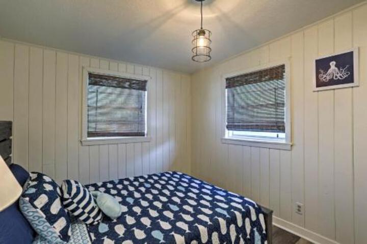 Classic Laguna Beach Condo 1 Block To Sand! - thumb 5