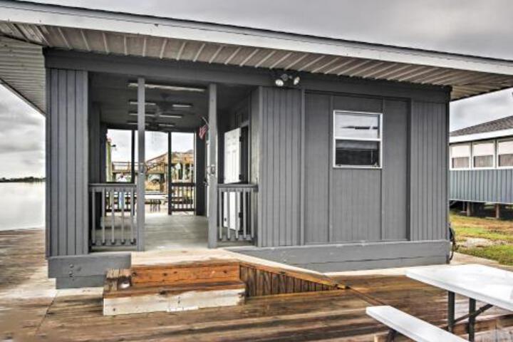 Quaint 1BR Slidell Cottage W / Private Boat Dock - thumb 4