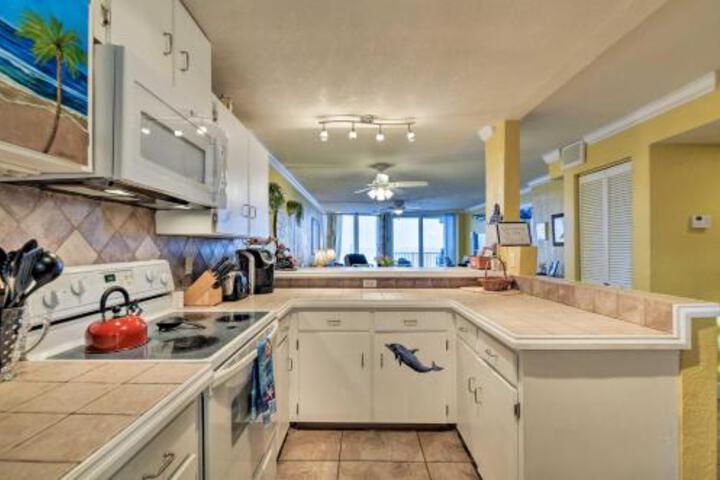 Luxury Daytona Beach Oceanfront Shores Club Condo! - thumb 4