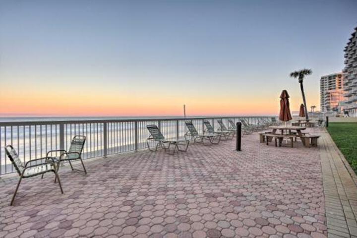 Luxury Daytona Beach Oceanfront Shores Club Condo! - thumb 5