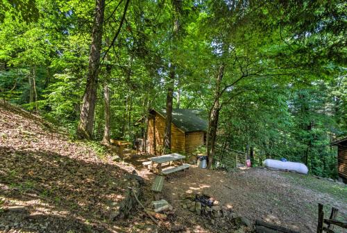 NEW! Secluded Gone Hunting Cabin W / Hot Tub! - thumb 6