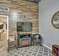 Convenient Family Friendly Home 20 Min to Tulsa - USA Accommodation