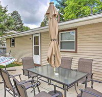 Lake Erie Apt w / Fire Pit 30 mi to Cedar Point - Tourism Bookings