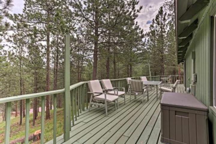Black Hills Cabin W / Deck Near Mt. Rushmore! - thumb 3