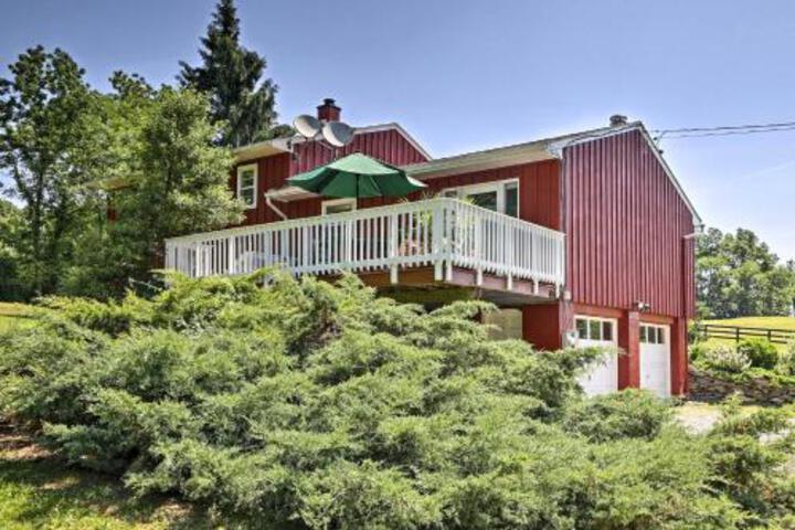 Dutchess County Guest House On Working Horse Farm! - thumb 1