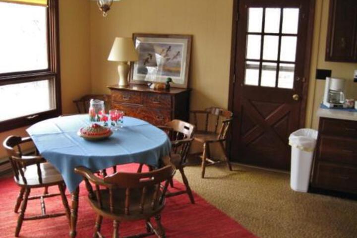 2BR Longville Cabin W / Pristine Lake Views! - thumb 1