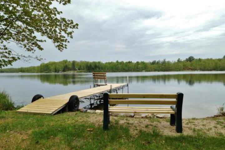 2BR Longville Cabin W / Pristine Lake Views! - thumb 3