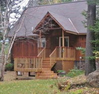 3BR Hungry Horse House w / Massive Deck - USA Accommodation