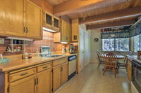 Cozy Mi Wuk Village Cabin w / Porch Near Stanislaus