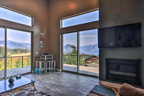 NEW! Gorge Retreat Carson Home W / Stunning Views! - thumb 5