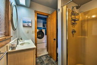 NEW Luxe Sorrento Home w / 200 Feet of Waterfront