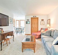 Marthas Vineyard Home w / 2 Bikes Walk Downtown - Tourism Bookings