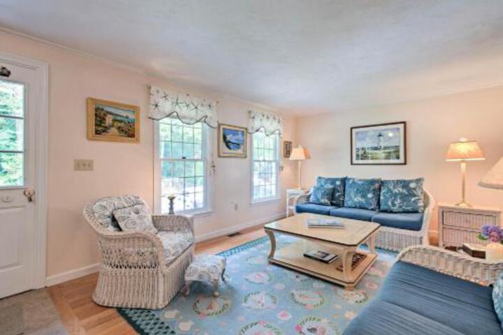 Marthas Vineyard Home W / 2 Bikes Walk Downtown! - thumb 1